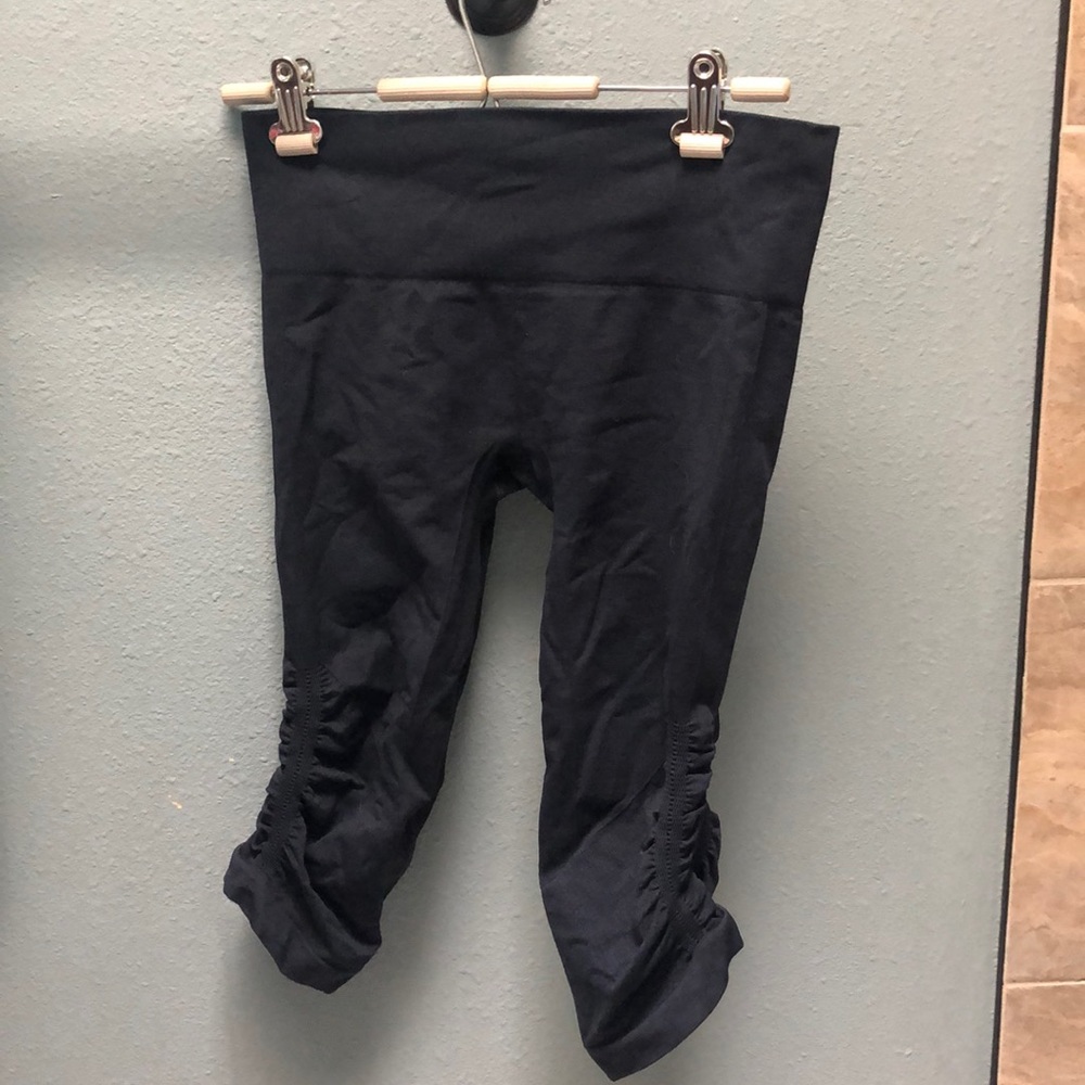 Lululemon cropped leggings